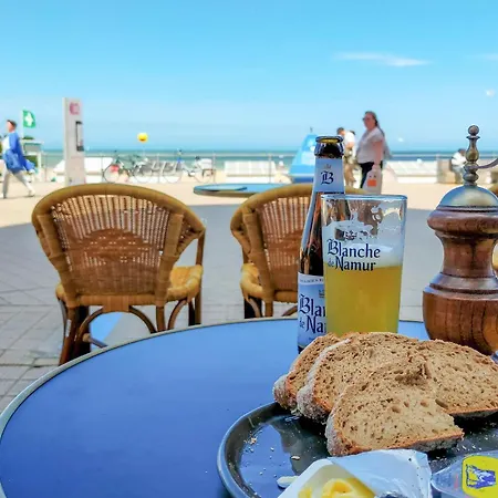 2 Sovrum Trevlig I Lägenhet Oostende